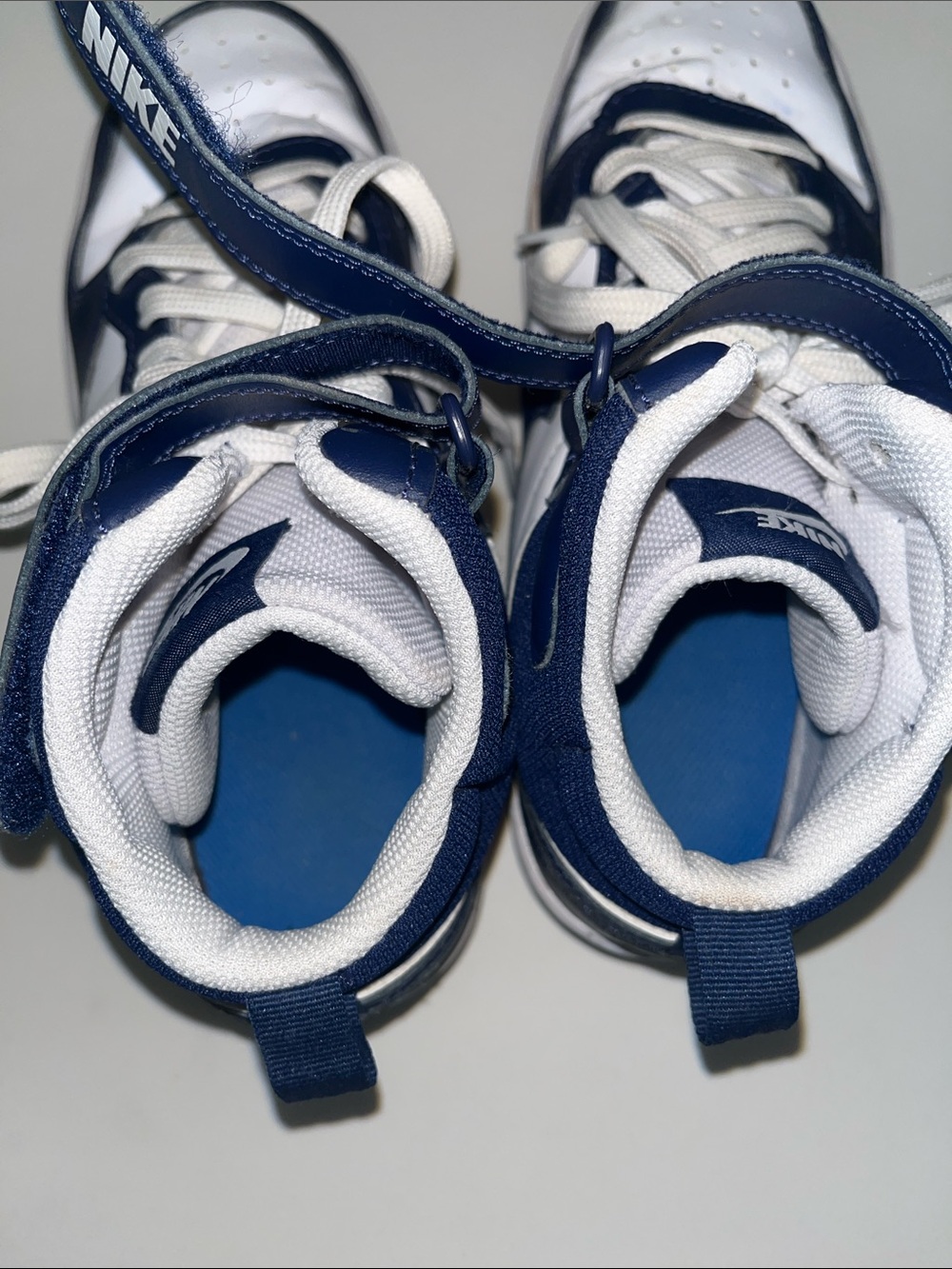 Boys Nike Court Borough Mid - Navy/White size 6.5Y - Picture 5 of 10